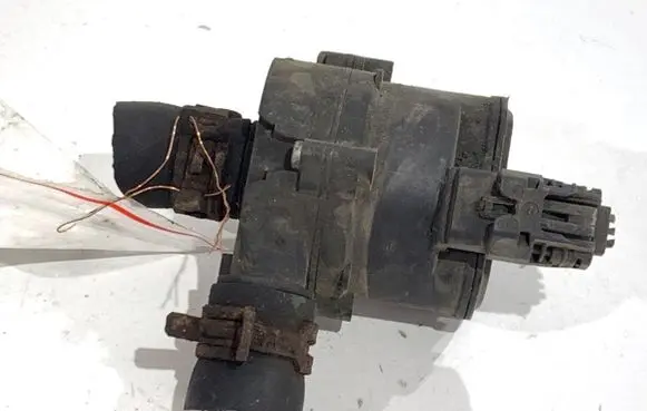 Renault Master III Oil filter mounting bracket 0392023219
