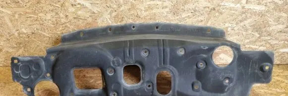 Hyundai Tucson TL Heat shield in engine bay 84124D7000