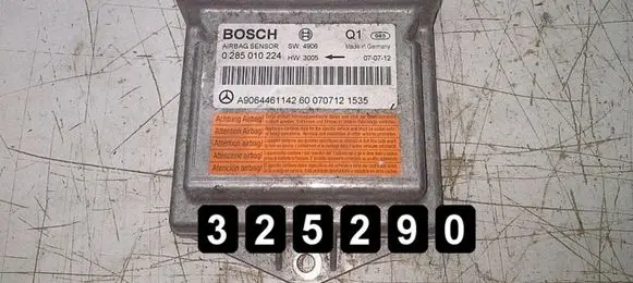 Mercedes-Benz Sprinter W906 Engine control unit/module 0285010224