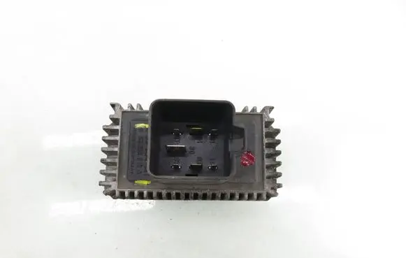 Opel Astra H Glow plug pre-heat relay 51299018A 55354141