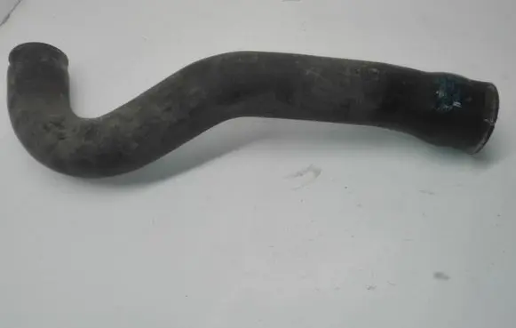 Audi Q7 4L Intercooler hose/pipe 7L6145737