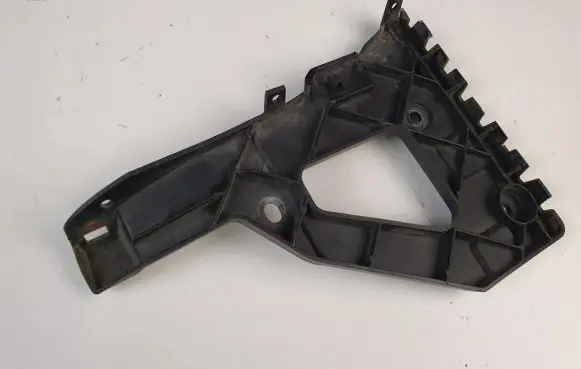 Audi A6 S6 C6 4F Front bumper mounting bracket 4F0807228