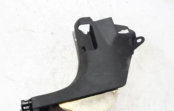 Renault Clio V Front sill trim cover 768375535R