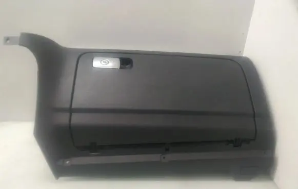 Volkswagen Golf V Glove box 1K1857290
