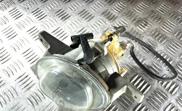 Volvo XC70 Front fog light 9190905