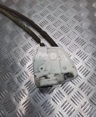 Mazda 2 Rear door lock