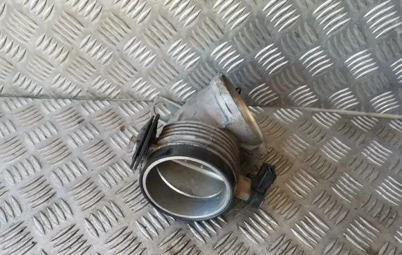 BMW 7 E38 Throttle valve 13631721456 1721456 17021229