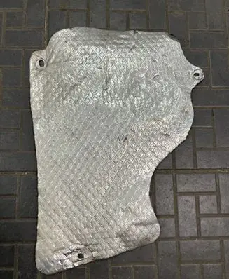 Jeep Grand Cherokee Exhaust heat shield 