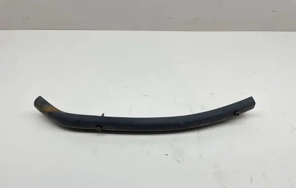 Mercedes-Benz S W116 Front bumper splitter molding