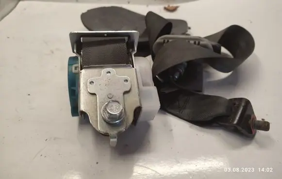 Hyundai Santa Fe Front seatbelt 898102B300WK