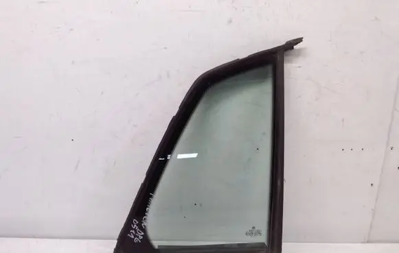 Volkswagen Phaeton Rear vent window glass 