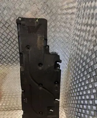 Dacia Duster III Engine splash shield/under tray