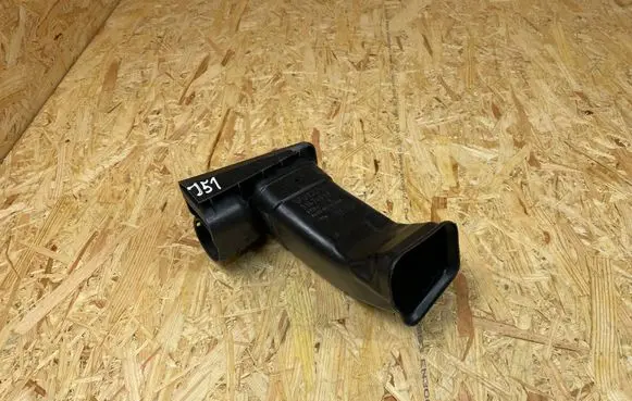 Volvo S90, V90 Air intake duct part 31370229 31474810
