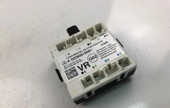 Mercedes-Benz C AMG W205 Door control unit/module A2229001908