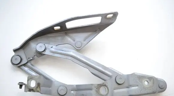 Audi TT Mk1 Engine bonnet/hood hinges 8N0823301