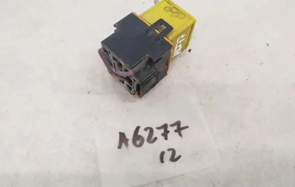 Land Rover Freelander Other relay v23134b52x127 v23134-b52-x127