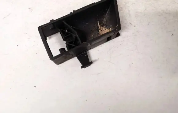 Volkswagen Jetta II Other interior part 321837235a
