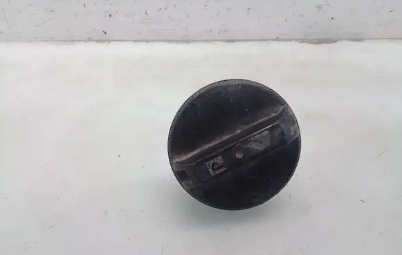 Nissan Terrano Fuel tank filler cap 