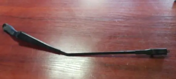 Mercedes-Benz B W245 Front wiper blade arm A1698200140