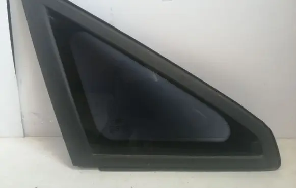 Ford C-MAX I Front triangle window/glass DOT27AS2M23100 43R001057