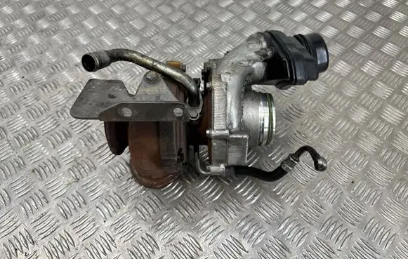 BMW 5 F10 F11 Turbo 7823202
