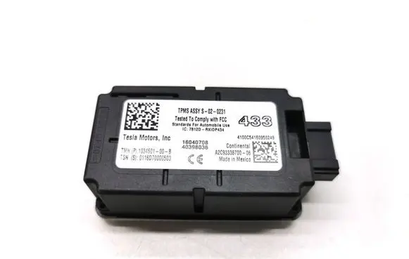 Tesla Model S Tire pressure control unit 1034601-00-B