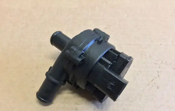 Renault Clio III Electric auxiliary coolant/water pump