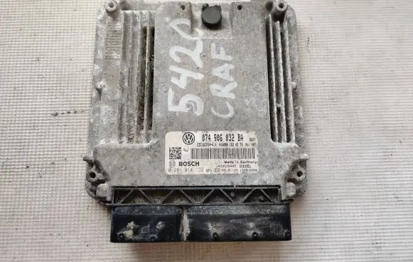 Volkswagen Crafter Engine control unit/module 074906032BA EDC16CP3444 0281014132