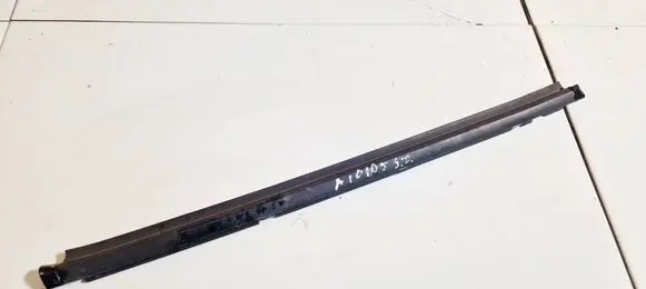 Toyota Yaris Rear door glass trim molding