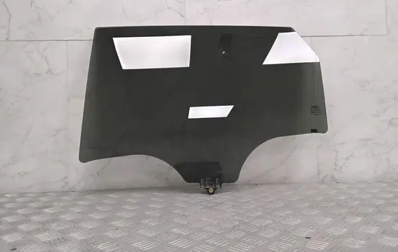 KIA Niro Rear door window glass 