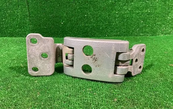 Volkswagen Crafter Rear door hinge set 7C0827152A