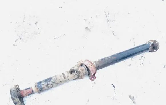 Iveco Daily 35.8 - 9 Rear driveshaft/prop shaft 