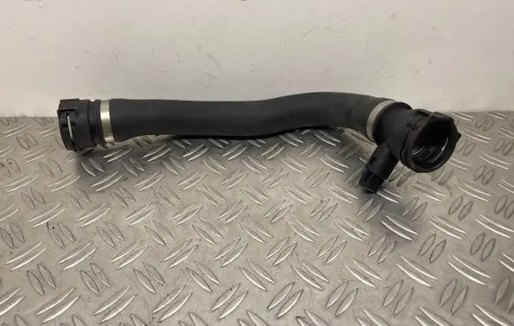 BMW 7 E65 E66 Engine coolant pipe/hose 7608011