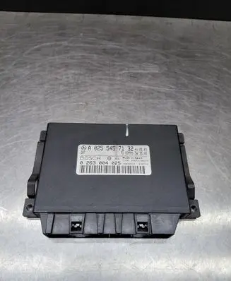 Mercedes-Benz E W211 Parking PDC control unit/module A0255457132 0263004025
