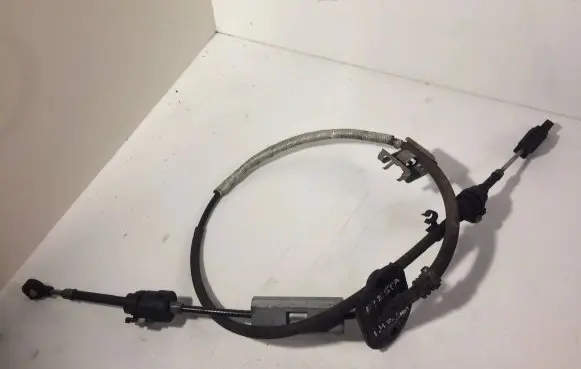 Ford Fiesta Gear shift cable linkage 