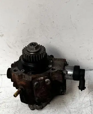 Nissan Qashqai Fuel injection high pressure pump 0445010223 H8200690744 7559119