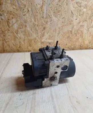 Toyota Avensis T220 ABS Pump 0265216485