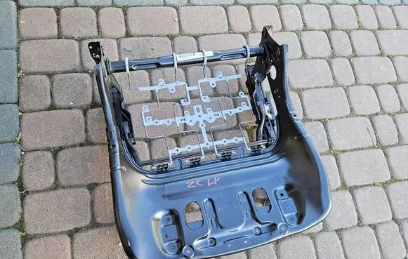 Opel Zafira C Front driver seat 82697133 82735409