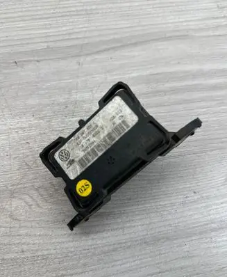 Volkswagen Golf V ESP acceleration yaw rate sensor 1K0907655C 10170103223 BA75F27M44