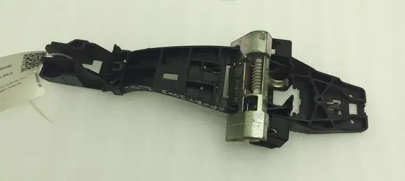Rear door exterior handle/bracket