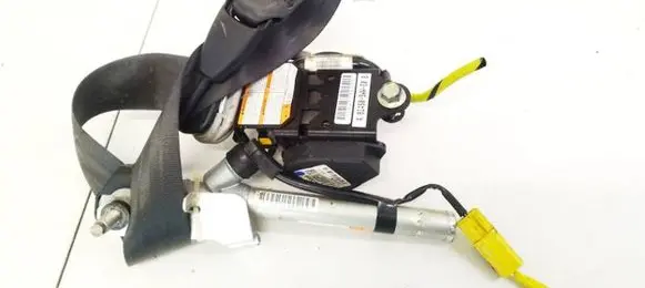 Honda CR-V Front seatbelt 81450SWWE0 81450-SWW-E0