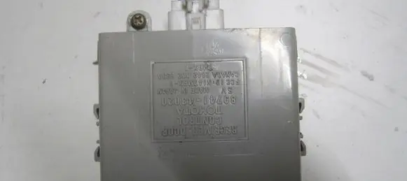 Lexus RX 300 Other control units/modules 8974148020