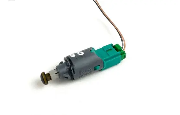 Renault Scenic II - Grand scenic II Clutch pedal sensor 8200168240b