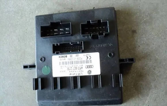 Audi A6 S6 C6 4F Comfort/convenience module 4F0907279 F005V00384 4F0910279