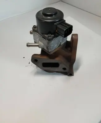 Nissan Patrol Y61 EGR valve
