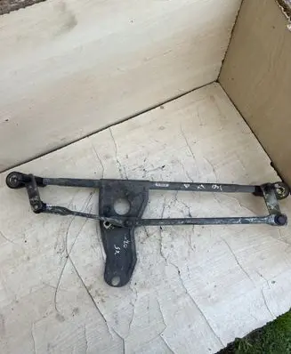 BMW X5 E53 Front wiper linkage 7046570 704657002