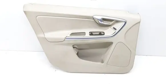 Volvo XC60 Front door card panel trim 30766373 8635778