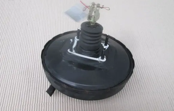 Hyundai Getz Brake booster