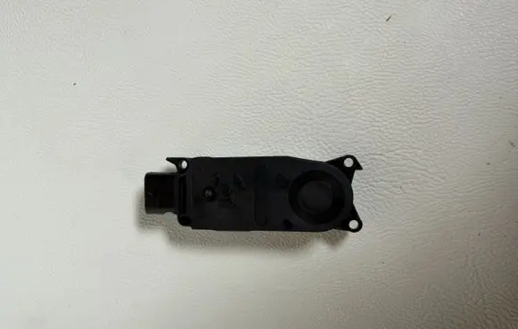 Citroen e-C3 Cabin air duct channel 