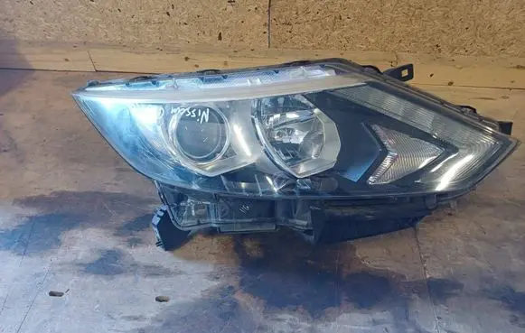 Nissan Qashqai Rear/tail lights 121212
